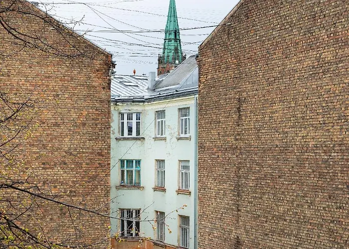 Апартаменты Brivibas Yard With Parking In Center *