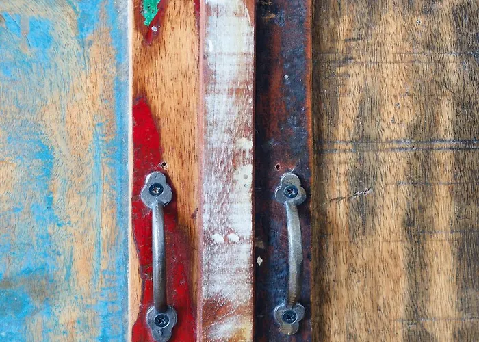 Апартаменты Brivibas Yard With Parking In Center Рига