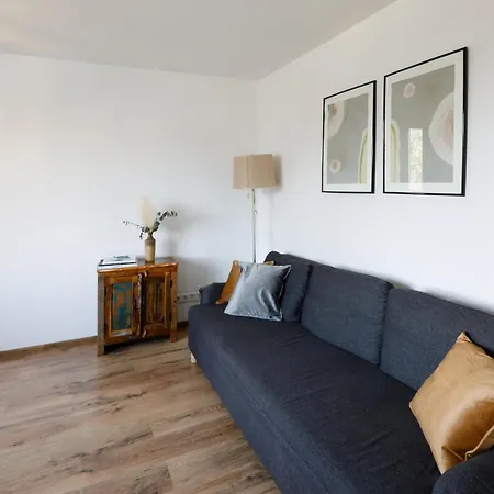 Brivibas Yard With Parking In Center Riga