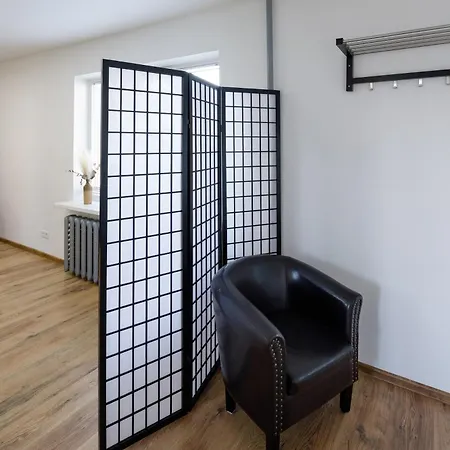 Brivibas Yard With Parking In Center Apartament